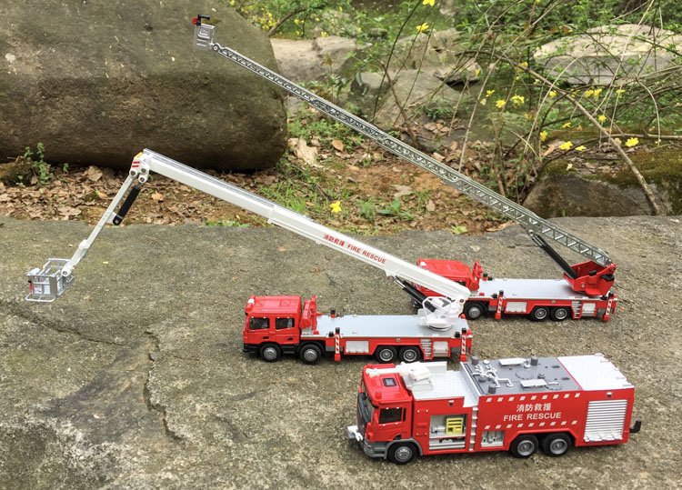 1:50 alloy engineering vehicle - Fire Escape Ladder avis et prix